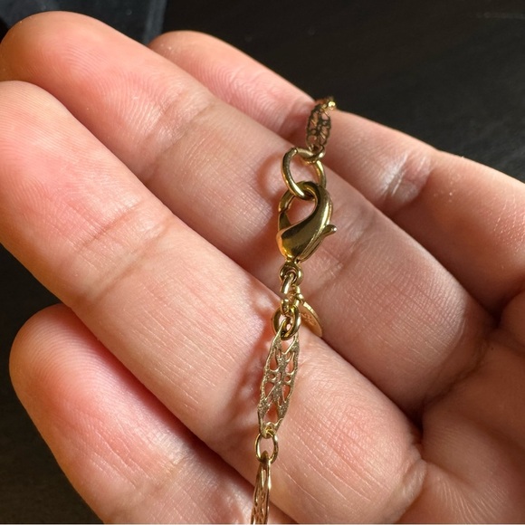 ✨2 for $30✨ Avon Station Necklace (Signed Vintage, Beaded, Gold Tone, Red) - Picture 9 of 17